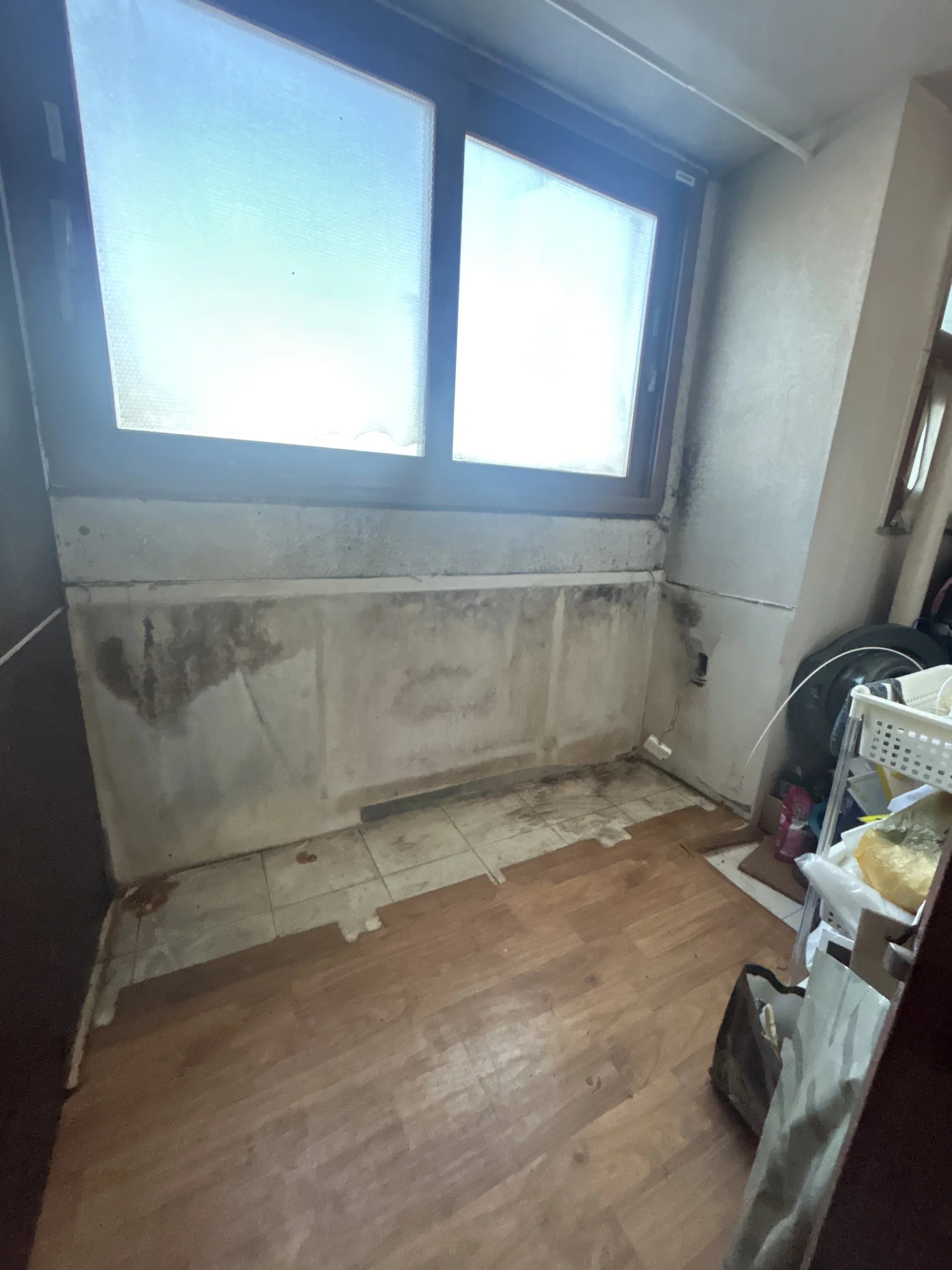 베란다 수납장 설치 전 상태